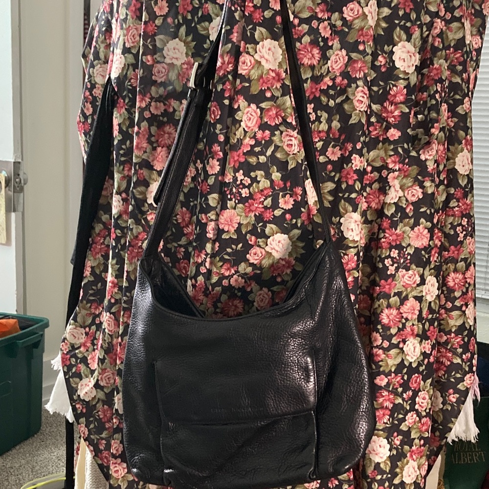stone Mountain Black Leather Shoulder Bag